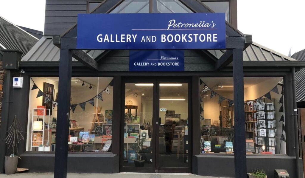 Petronella's Gallery and Bookstore