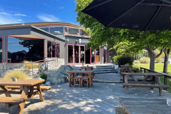 Mackenzies Bar & Grill - Lake Tekapo