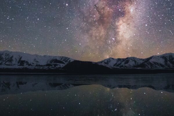 Night sky view over Lake Tekapo