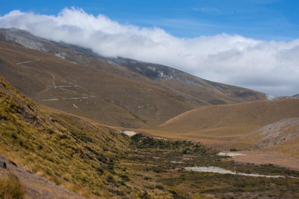 Mountainous terrain of the Lindis Pass